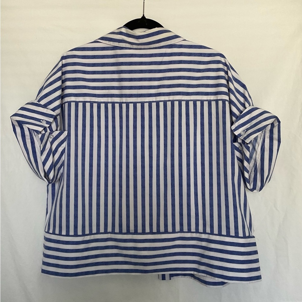 Blue and White Boxy Notched Collar Button Down Shirt - Picture 2 of 4